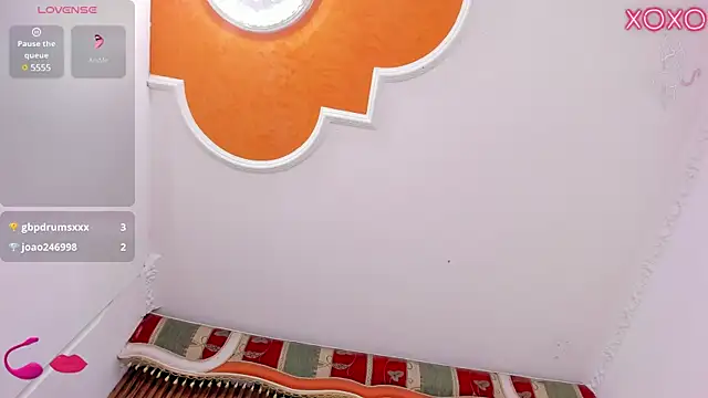 EmmyCruzZ online show from 22, 2, 2025