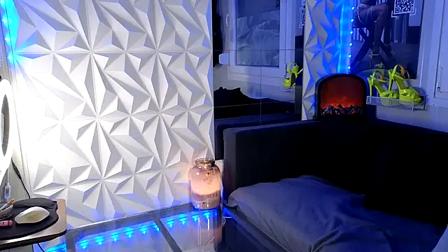 Snapshot of Tatjana_Sue chatting on 1, 3, 2026 Tatjana Sue online show from 1, 3, 2026