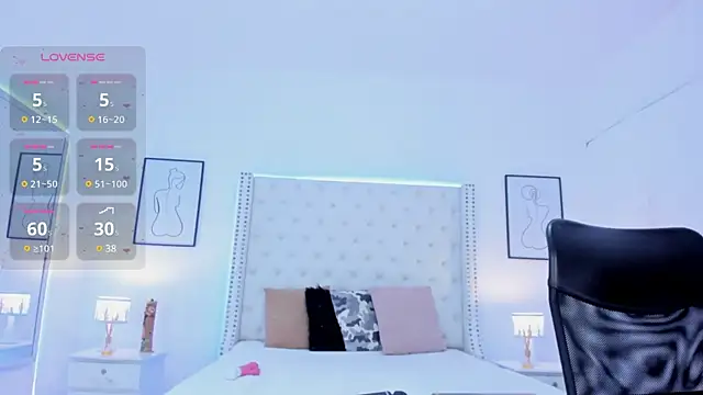 Coco Balenciaga  online show from 11, 2, 2025