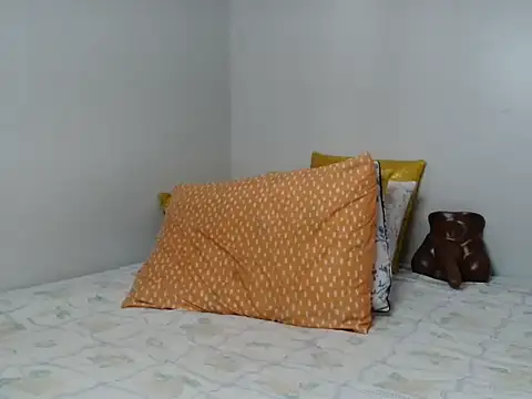 Snapshot of glam_mish chatting on 16, 3, 2026 glam mish online show from 16, 3, 2026