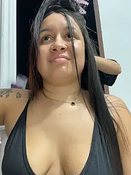 Pretty Isadora online show from 15, 1, 2025