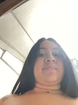 Pretty Isadora online show from 29, 1, 2025