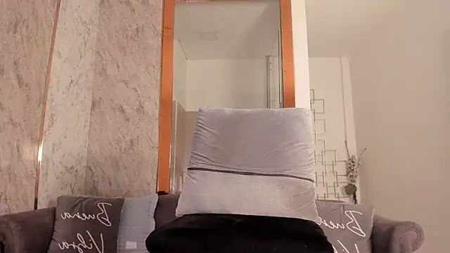 Vero Lodge online show from 25, 1, 2025