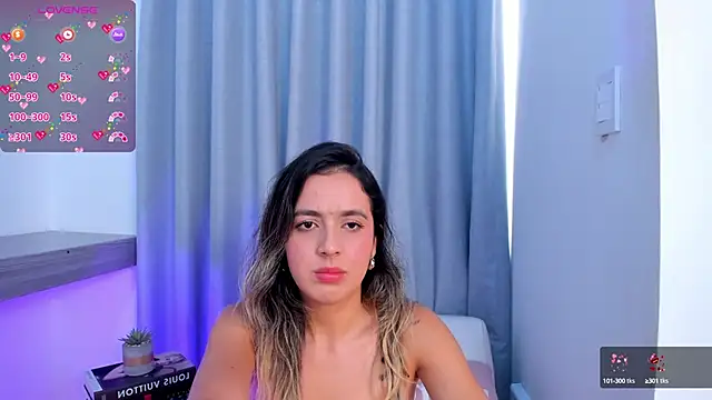 Lucyortiz  online show from 18, 3, 2025