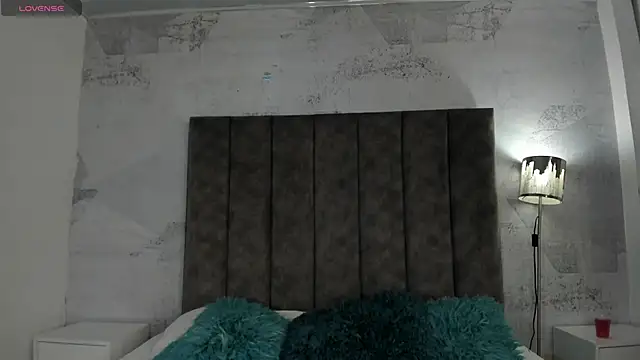 IsabellaGrey19 online show from 8, 2, 2025