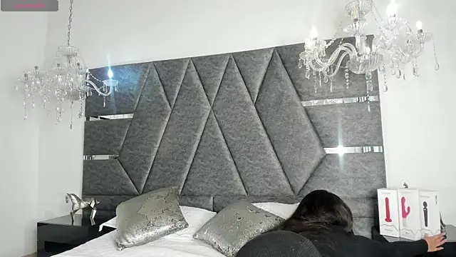 IsabellaGrey19 online show from 24, 9, 2025