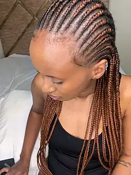 Snapshot of Star_Light2 chatting on 8, 12, 2024 Star Light2 online show from 8, 12, 2024