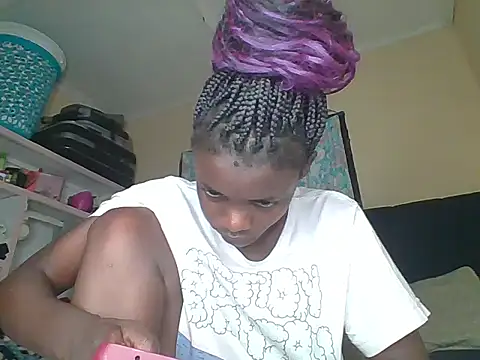 awino001 online show from 9, 4, 2026