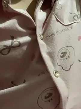 Milk Mom99 online show from 11, 2, 2025