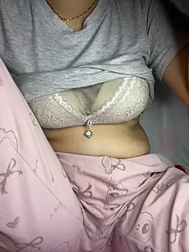 Milk Mom99 online show from 19, 12, 2025