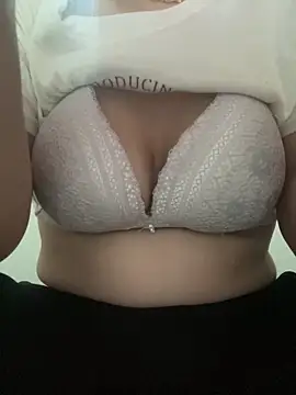 Milk Mom99 online show from 20, 3, 2026