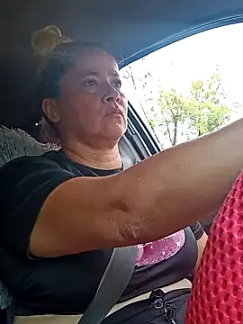 natally ross21 online show from 2, 2, 2025