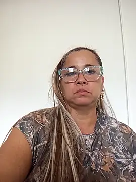 natally ross21 online show from 8, 10, 2025