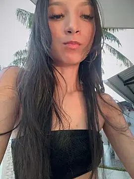 loly-yandere online show from 5, 2, 2025