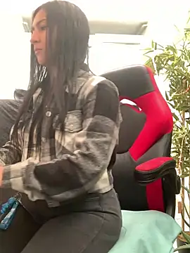 luna asss online show from 5, 3, 2025