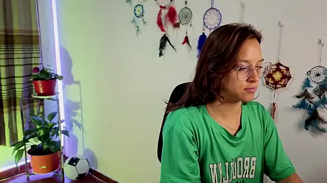 Zoe--khalL online show from 24, 6, 2026