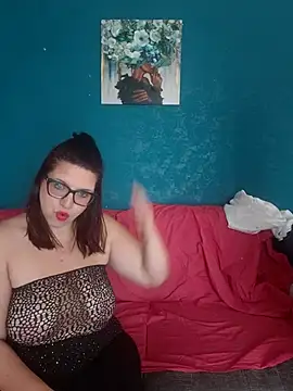 carolyne2023 online show from 7, 11, 2025