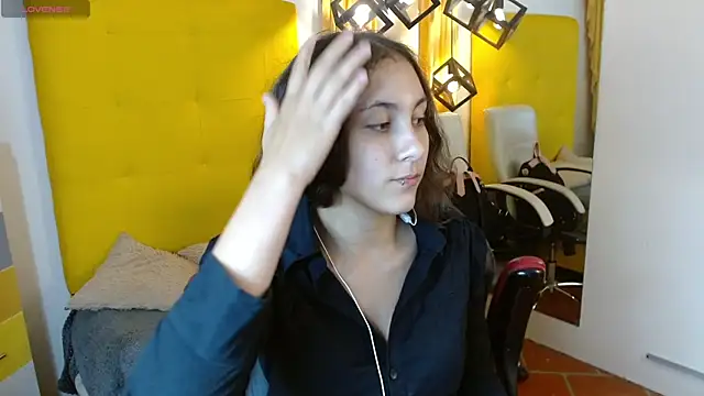 xlunna online show from 13, 12, 2025