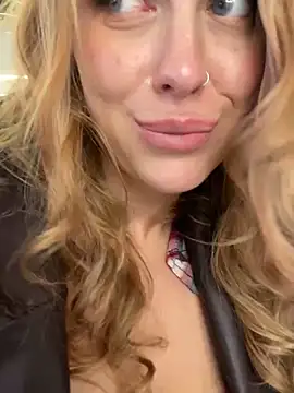 Sweet   Emily online show from 28, 1, 2025