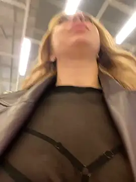 Sweet   Emily online show from 8, 2, 2025