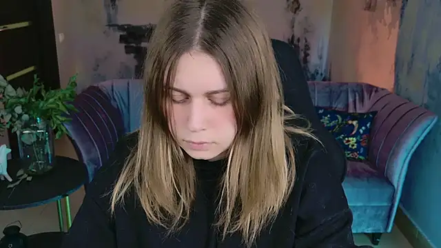 FioraMarmoris online show from 6, 2, 2025