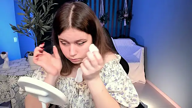 FioraMarmoris online show from 14, 3, 2026