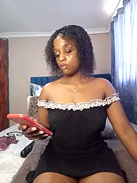 Queen-Chocolate online show from 2, 2, 2025