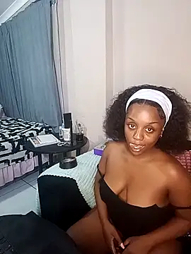 Queen-Chocolate online show from 5, 2, 2026