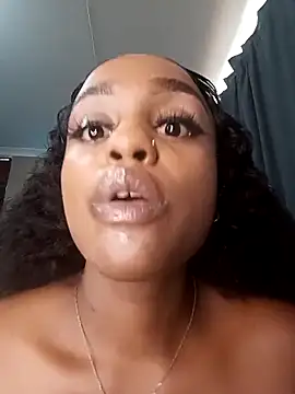 Queen-Chocolate online show from 20, 3, 2026