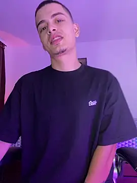 Snapshot of danny_42027 chatting on 20, 1, 2025 danny 42027 online show from 20, 1, 2025