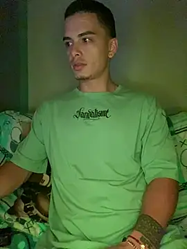 Snapshot of danny_42027 chatting on 20, 2, 2025 danny 42027 online show from 20, 2, 2025