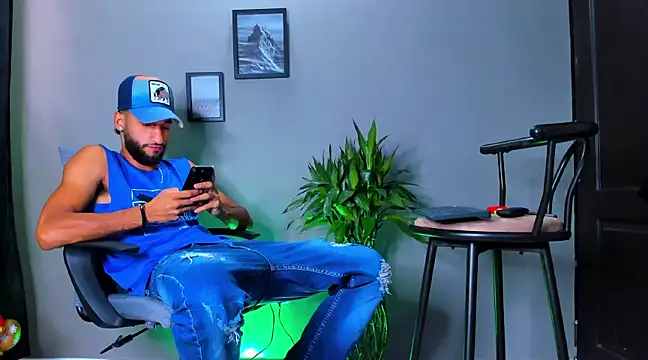 Damian 022 online show from 12, 3, 2025