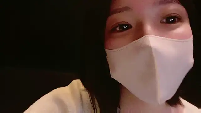 Snapshot of HaruruHappy chatting on 7, 3, 2025 HaruruHappy online show from 7, 3, 2025