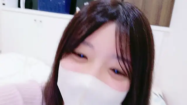 Snapshot of HaruruHappy chatting on 7, 3, 2025 HaruruHappy online show from 7, 3, 2025