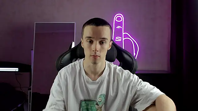 MasonWarholl online show from 8, 1, 2025