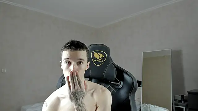 MasonWarholl online show from 28, 1, 2025