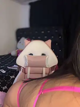 KittyRous online show from 4, 2, 2026