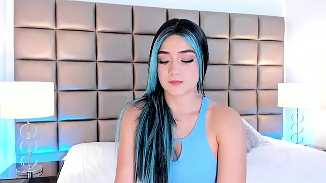 AnnyHizzle online show from 26, 2, 2025