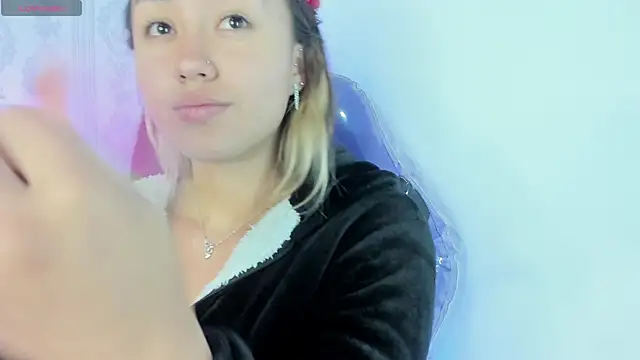 Snapshot of liaa_18 chatting on 17, 10, 2025 liaa 18 online show from 17, 10, 2025