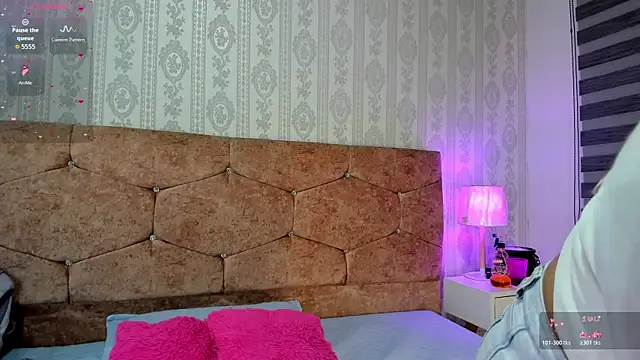 Snapshot of liaa_18 chatting on 6, 11, 2025 liaa 18 online show from 6, 11, 2025