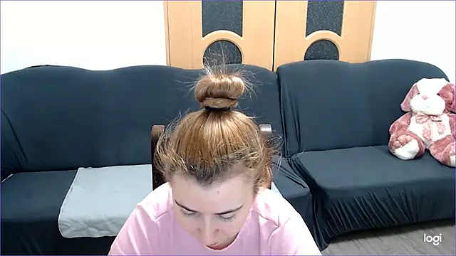 Snapshot of VioletaFlower7 chatting on 26, 1, 2025 VioletaFlower7 online show from 26, 1, 2025