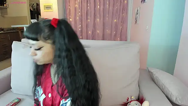 zoesullivan online show from 18, 1, 2025