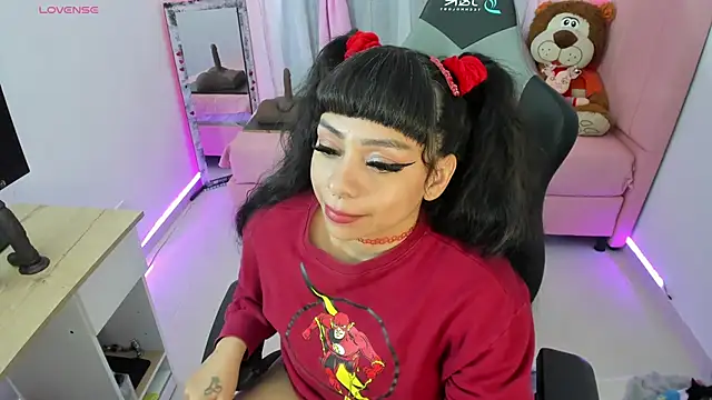 zoesullivan online show from 23, 1, 2025