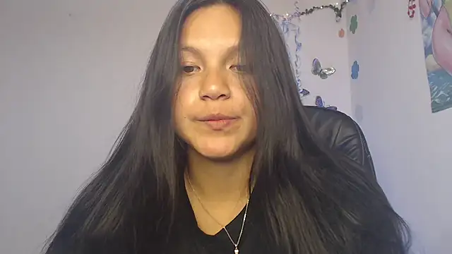 Snapshot of Zafiroweb09 chatting on 24, 12, 2024 Zafiroweb09 online show from 24, 12, 2024