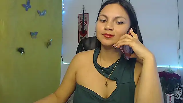 Snapshot of Zafiroweb09 chatting on 25, 2, 2025 Zafiroweb09 online show from 25, 2, 2025