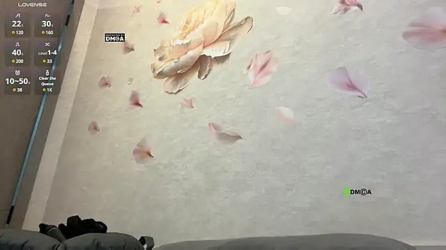 Isexxs online show from 5, 12, 2024