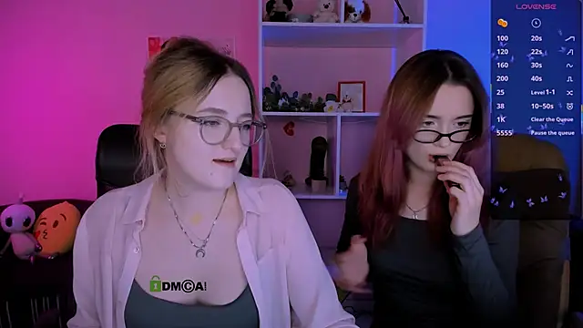 liana kisses online show from 24, 9, 2025