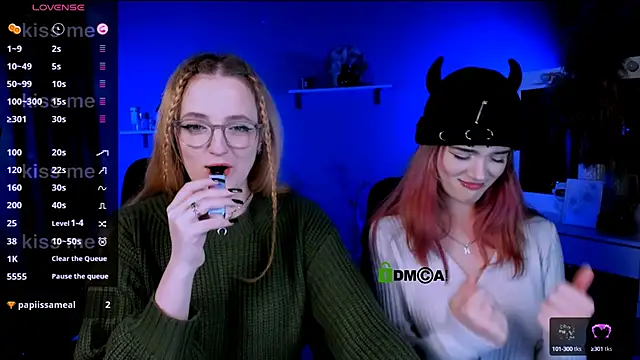 liana kisses online show from 3, 10, 2025