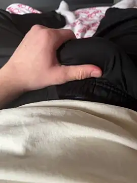 Snapshot of dari-bigcock chatting on 20, 2, 2026 dari-bigcock online show from 20, 2, 2026