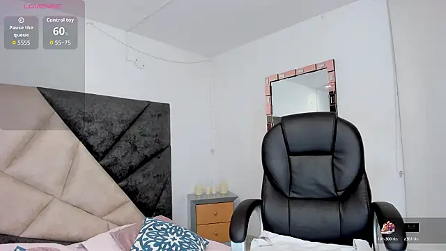 BarbaraKnox  online show from 14, 2, 2026